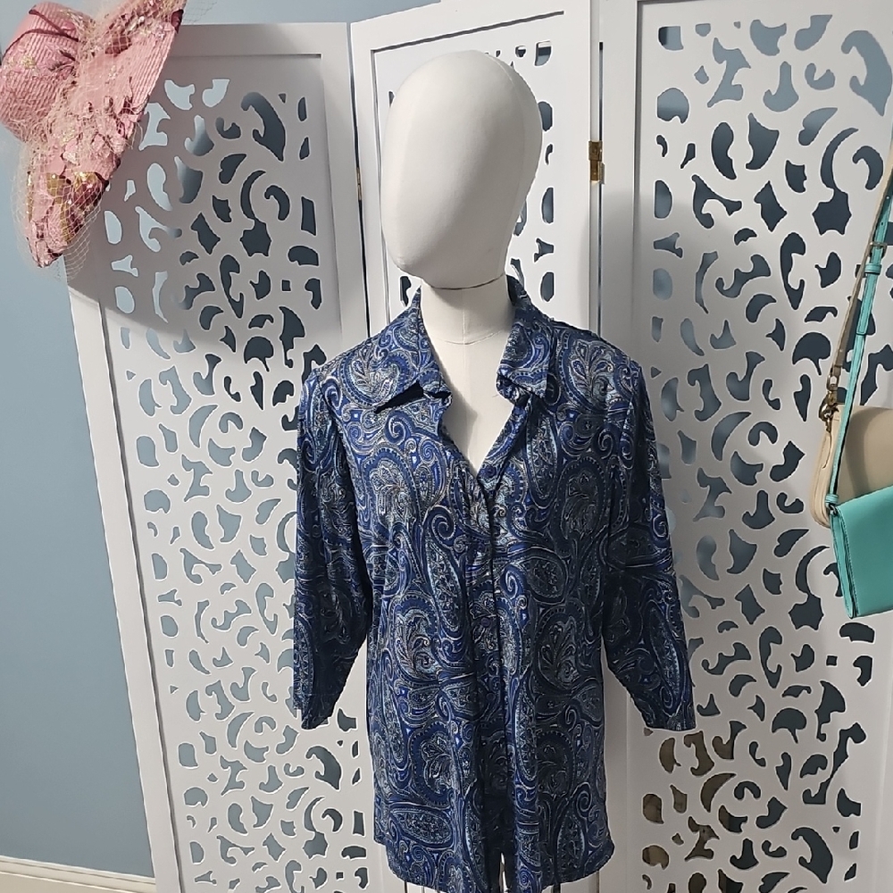 Avenue Blue Paisley Button Down Shirt